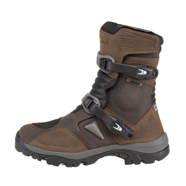 Forma Adventure Low Brown Boots - Image 4