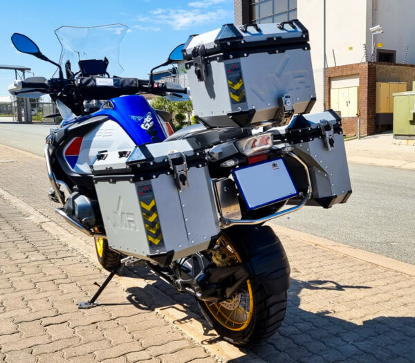 MOTORRADICAL Pannier set (black or silver)